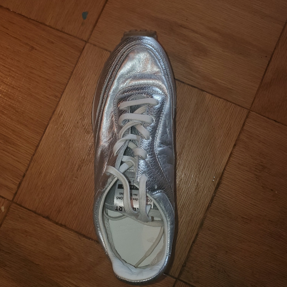 One single left sneaker
